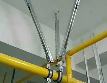 闸阀支撑架的质量要求。价格决定了余庆抗震支撑框架的质量。